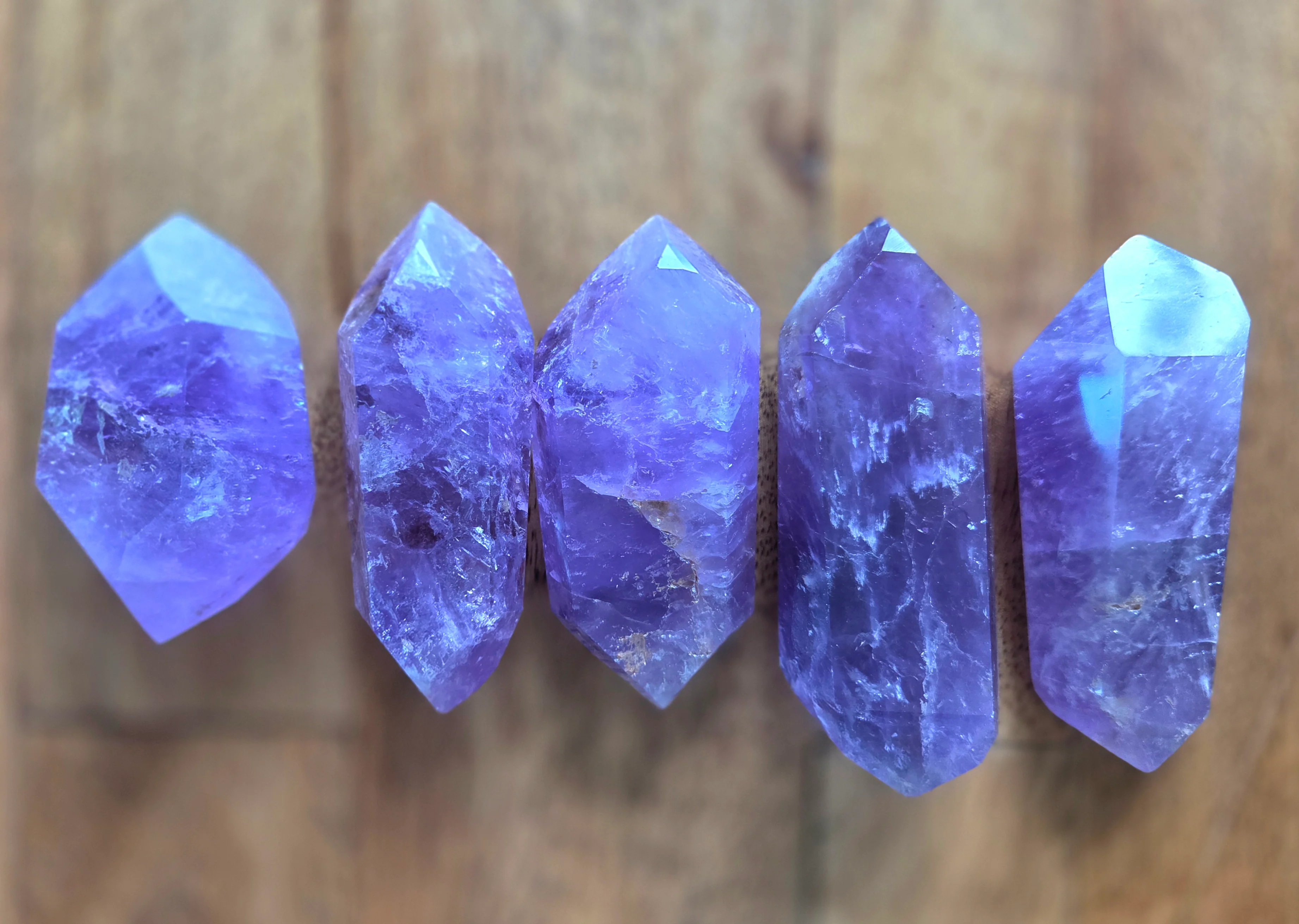 Amethyst- A-grade double terminated points - size C - Image 2