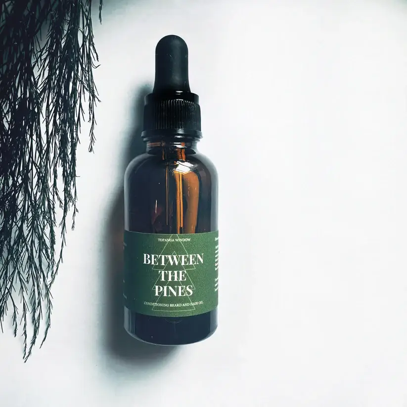BETWEEN THE PINES Organic Conditioning Beard and Hair Oil