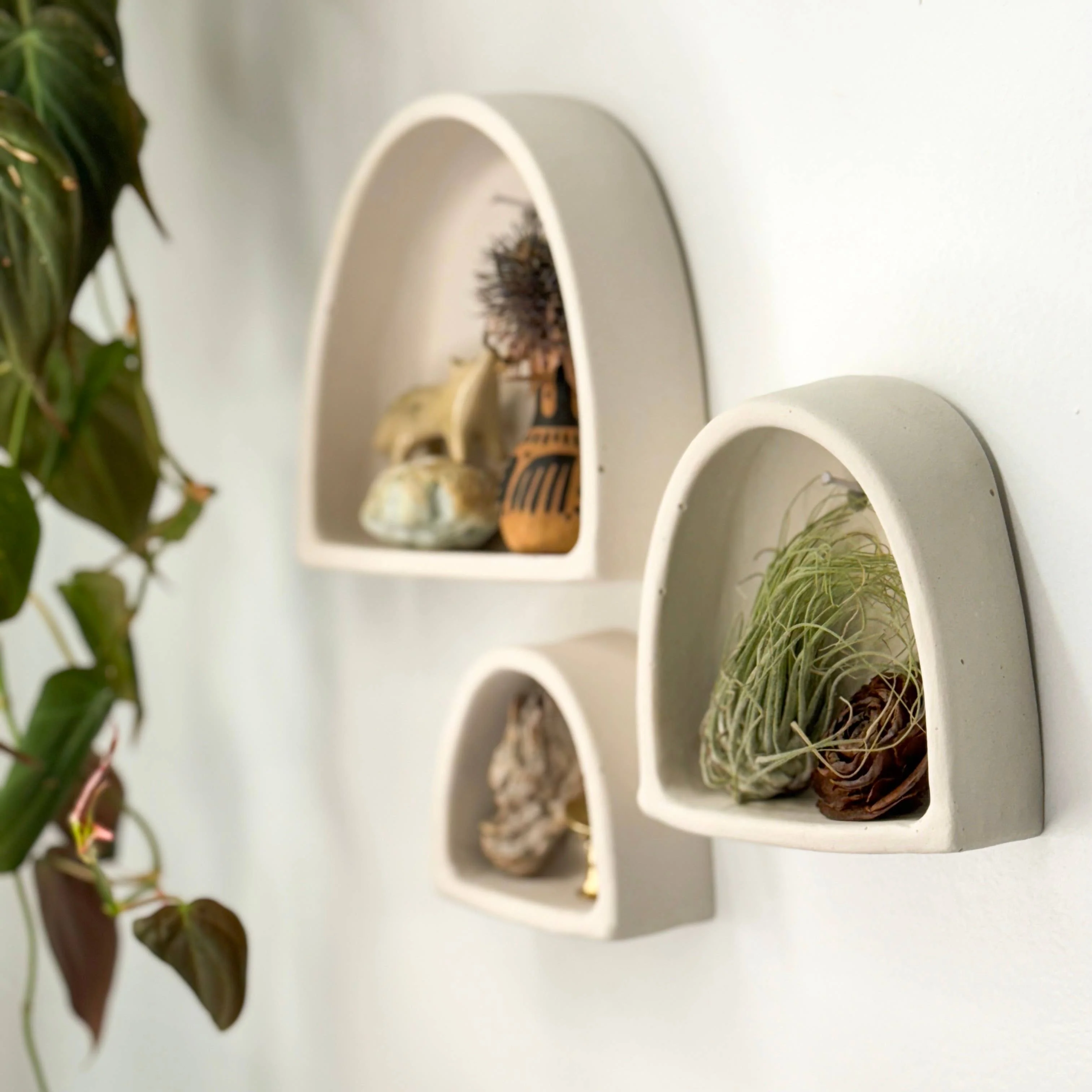Cement Arch of Inspiration Trio - White - Image 2