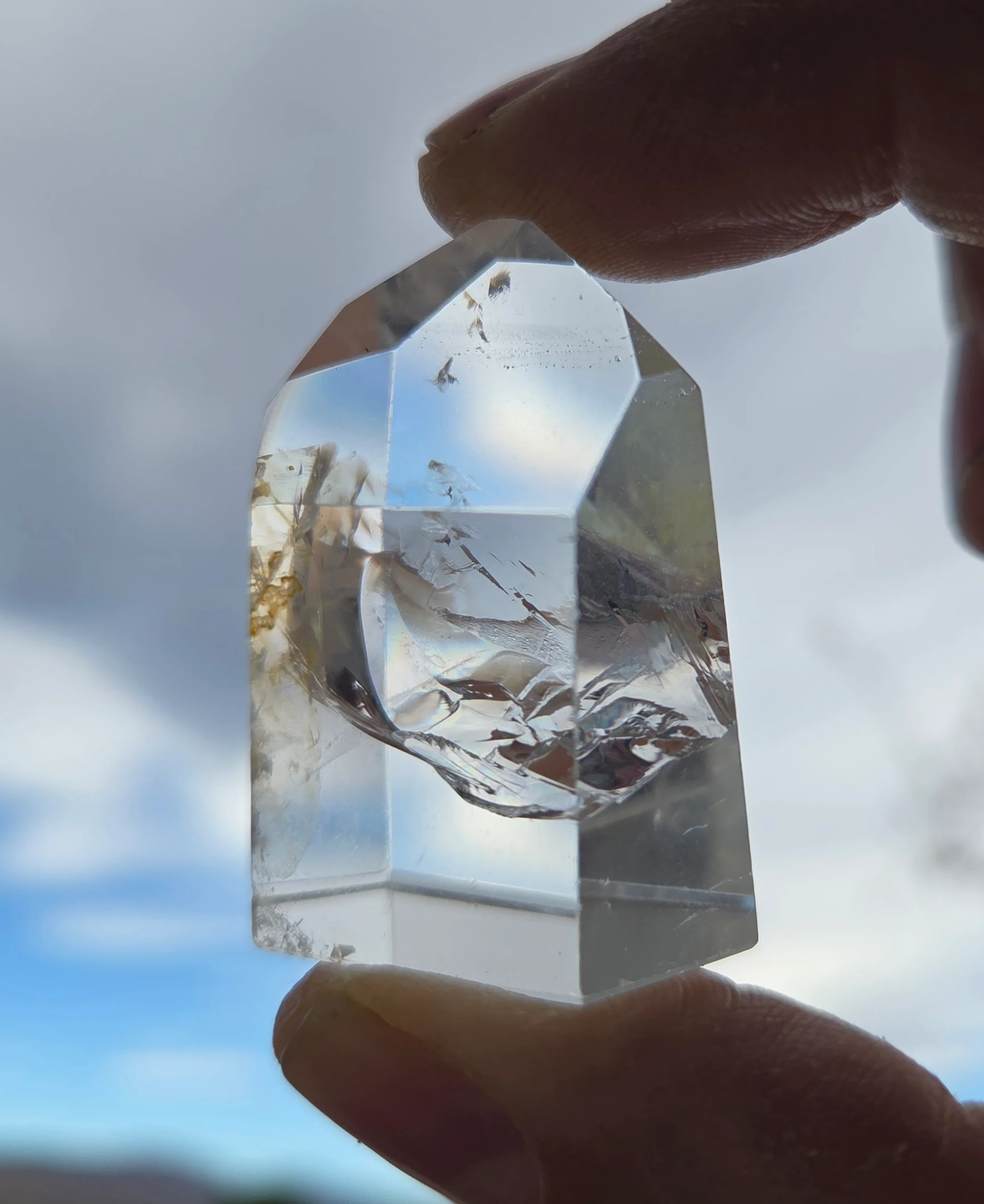 Clear Quartz Towers (Grade A to Exquisite) - Size C - Image 15