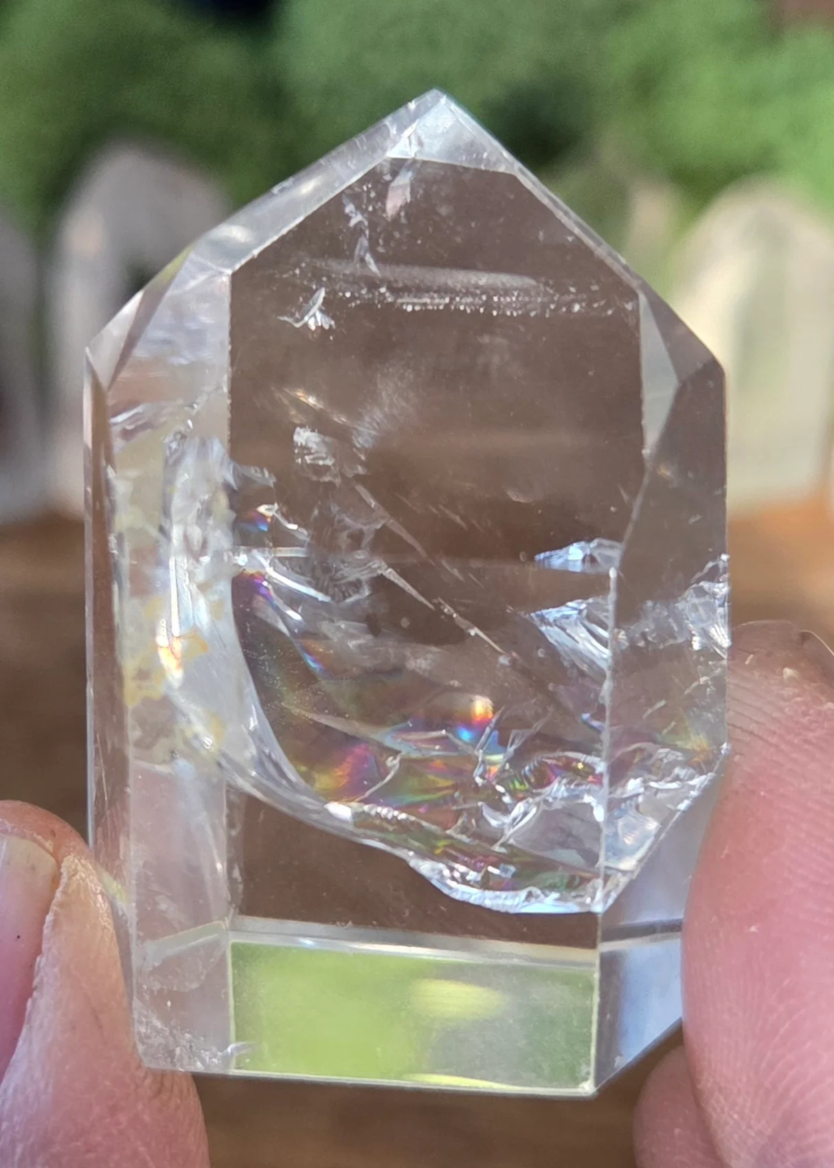 Clear Quartz Towers (Grade A to Exquisite) - Size C - Image 3