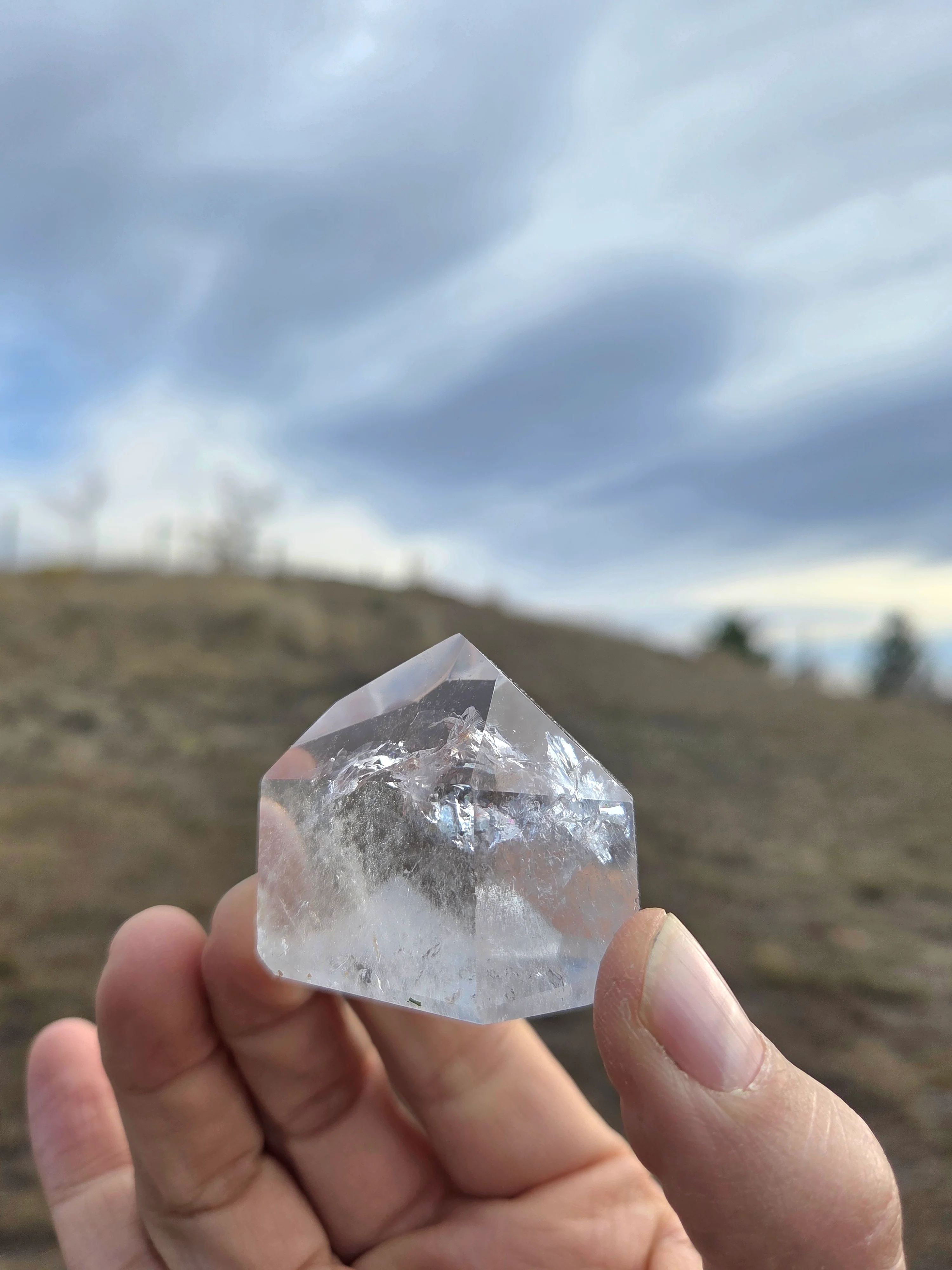 Clear Quartz Towers (Grade A to Exquisite) - Size D - Image 5