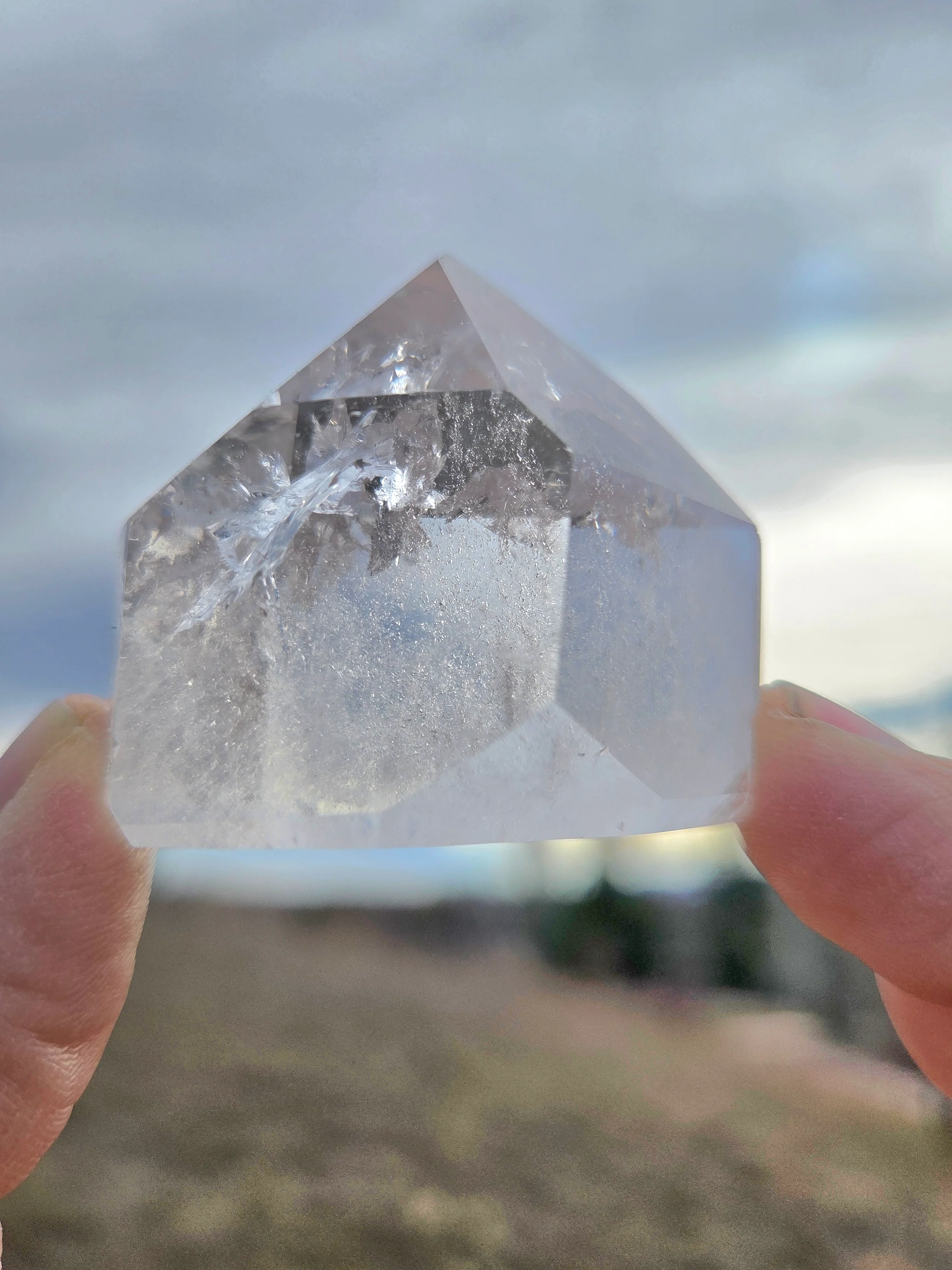 Clear Quartz Towers (Grade A to Exquisite) - Size D - Image 6