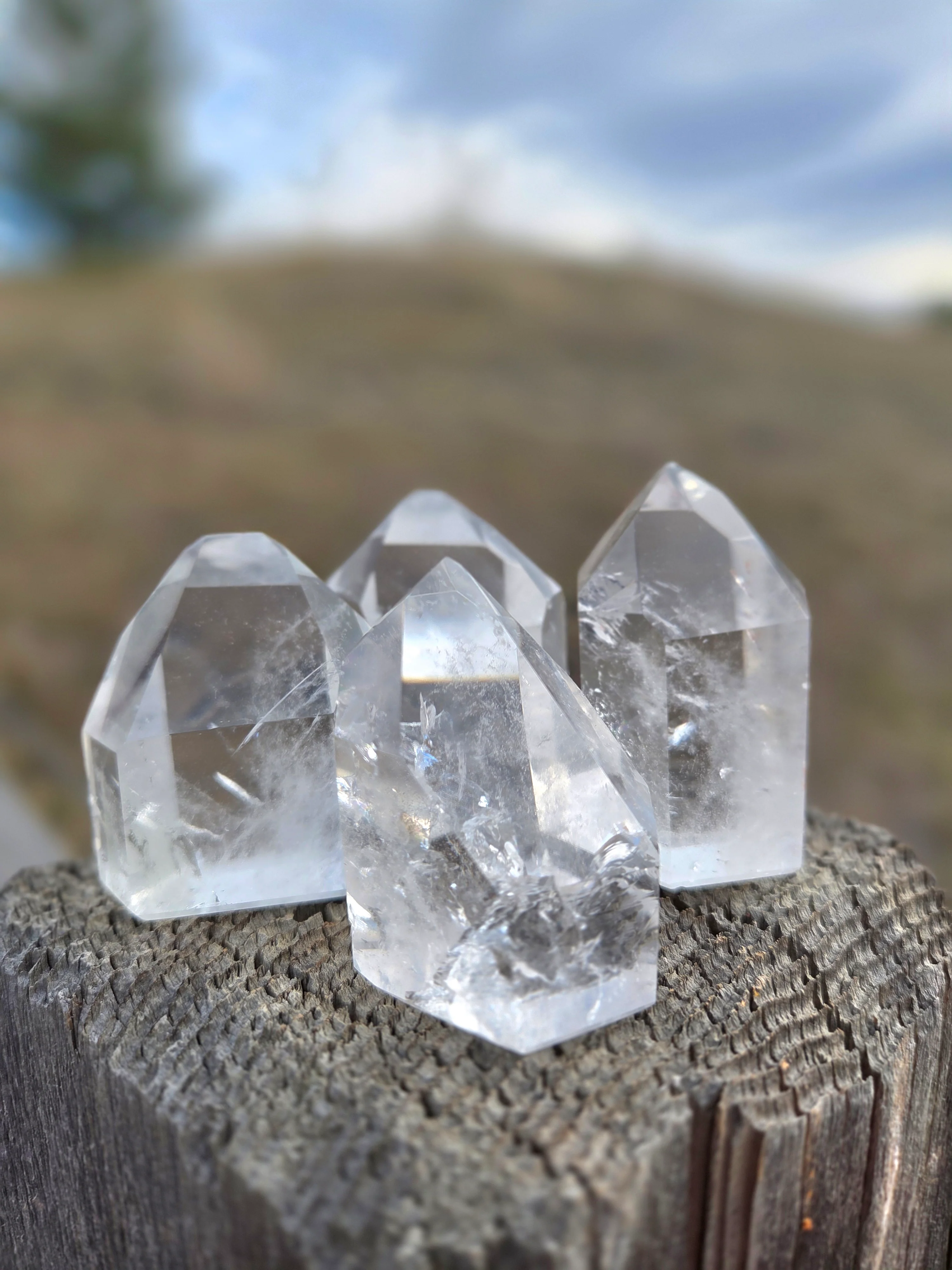 Clear Quartz Towers (Grade A to Exquisite) - Size G - Image 3