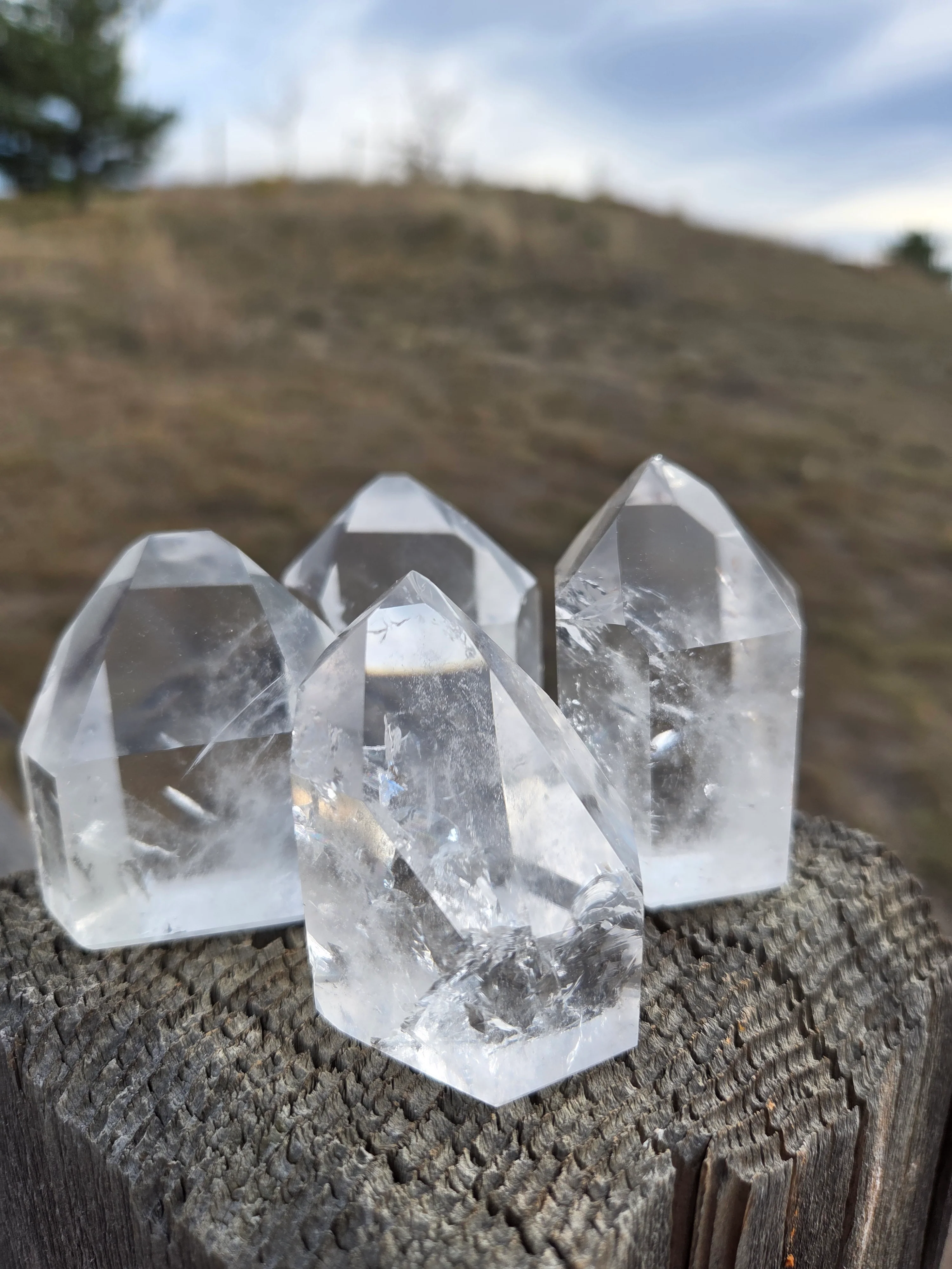 Clear Quartz Towers (Grade A to Exquisite) - Size G - Image 4