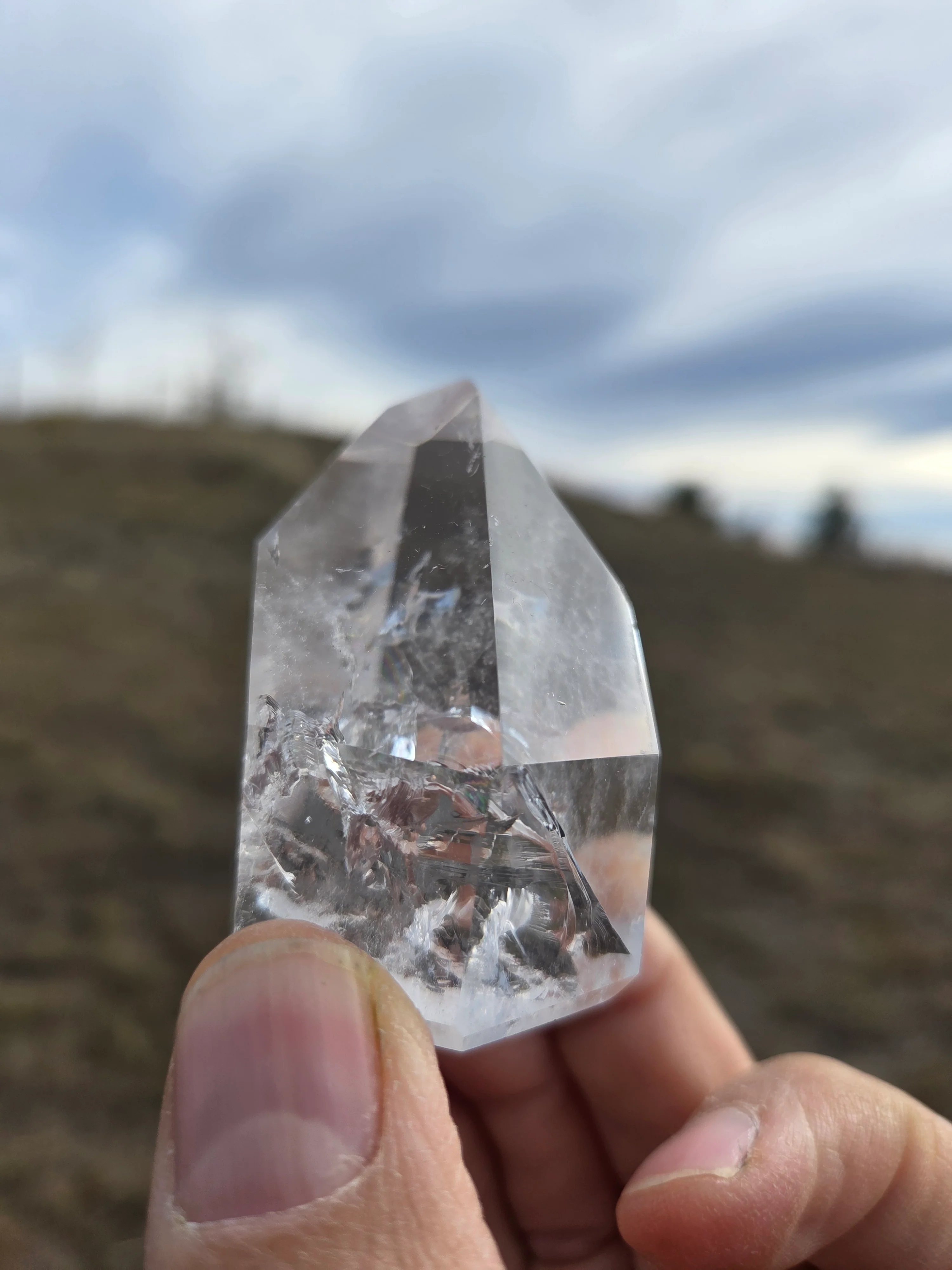 Clear Quartz Towers (Grade A to Exquisite) - Size G - Image 9