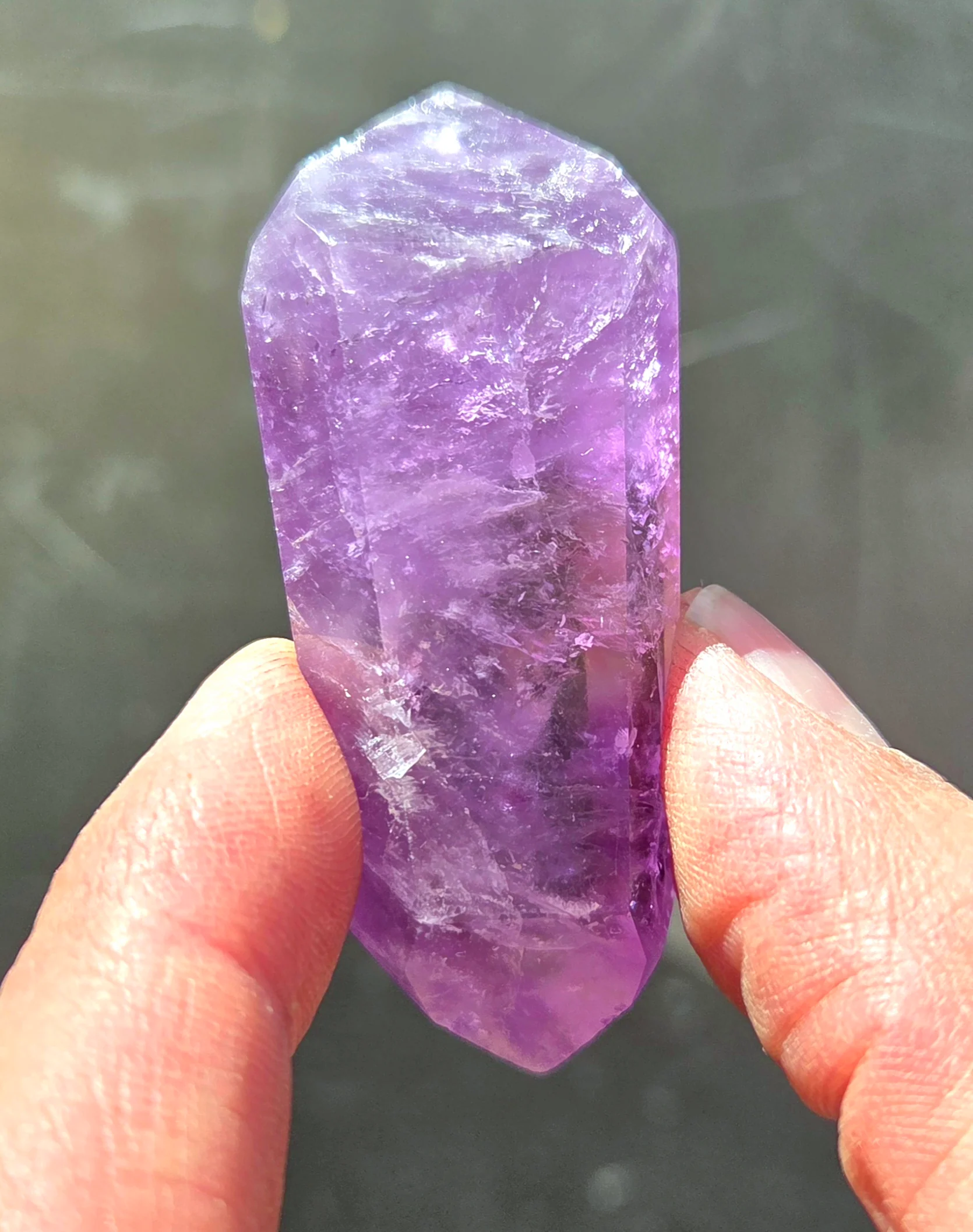 Amethyst- A-grade double terminated points - size A - Image 13