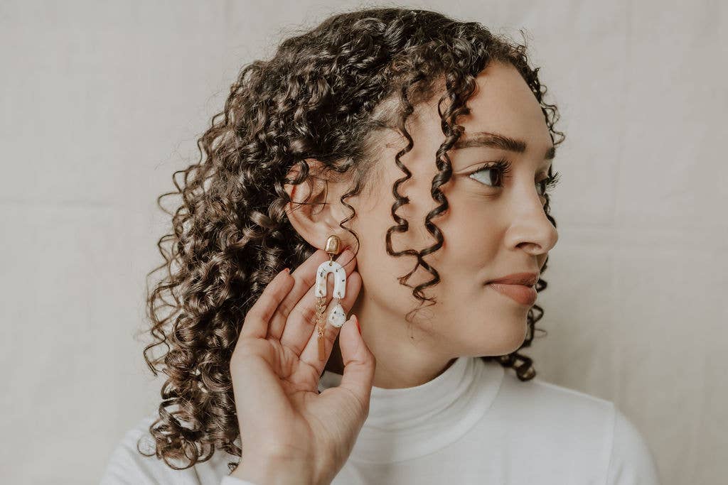 Gold Cheetah & Leaf Chain Earrings - Image 6