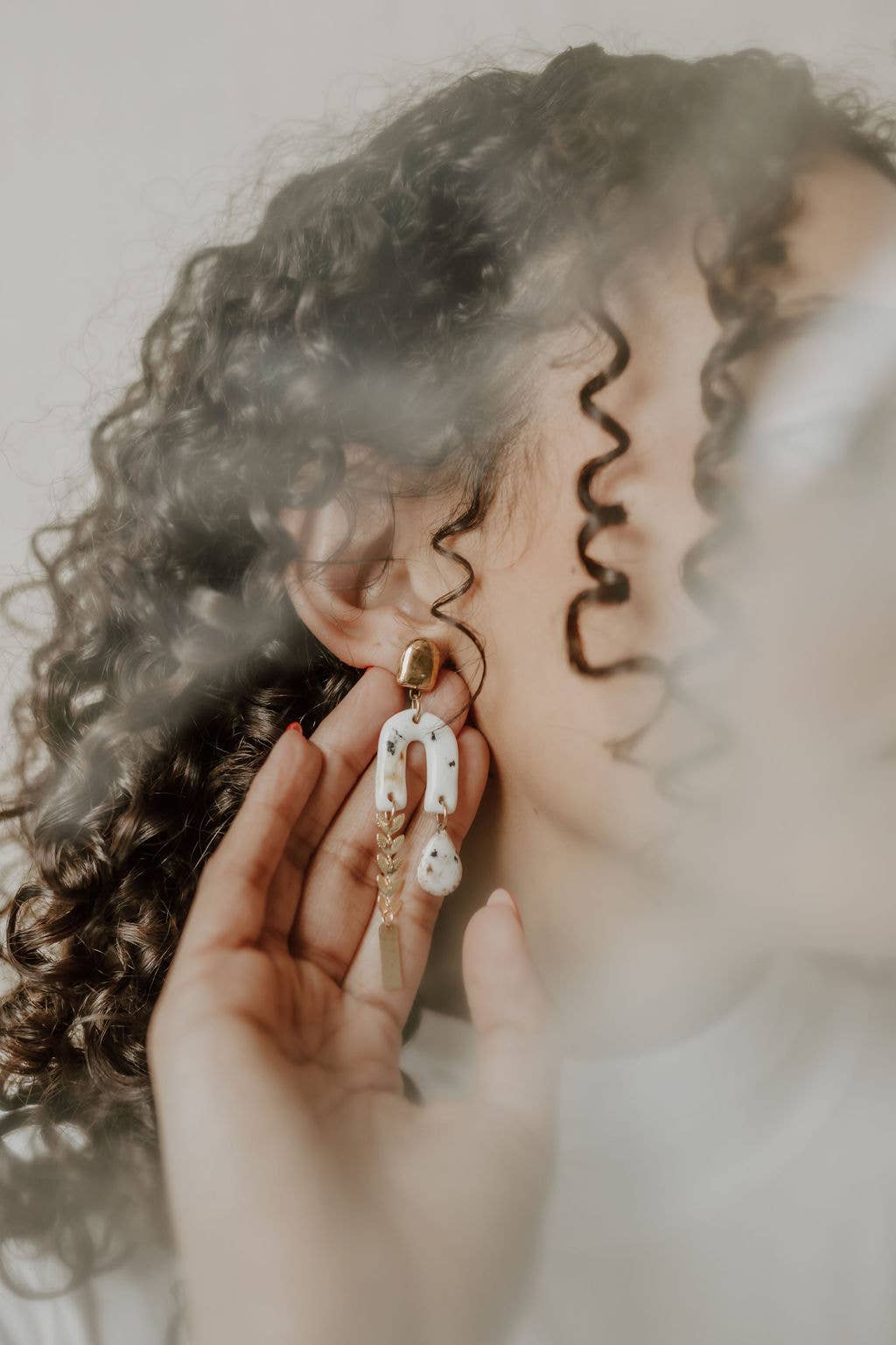 Gold Cheetah & Leaf Chain Earrings - Image 8