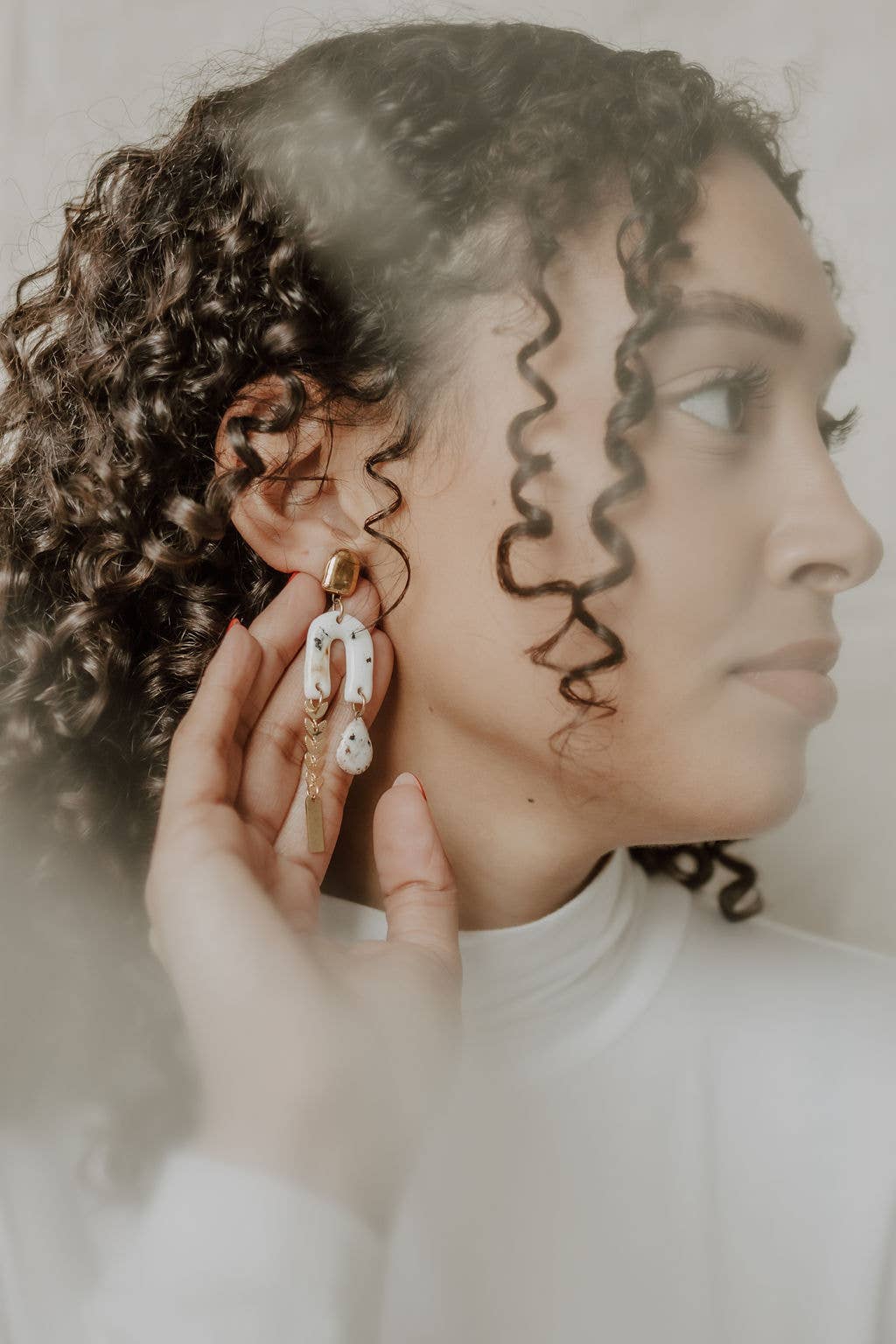 Gold Cheetah & Leaf Chain Earrings - Image 9