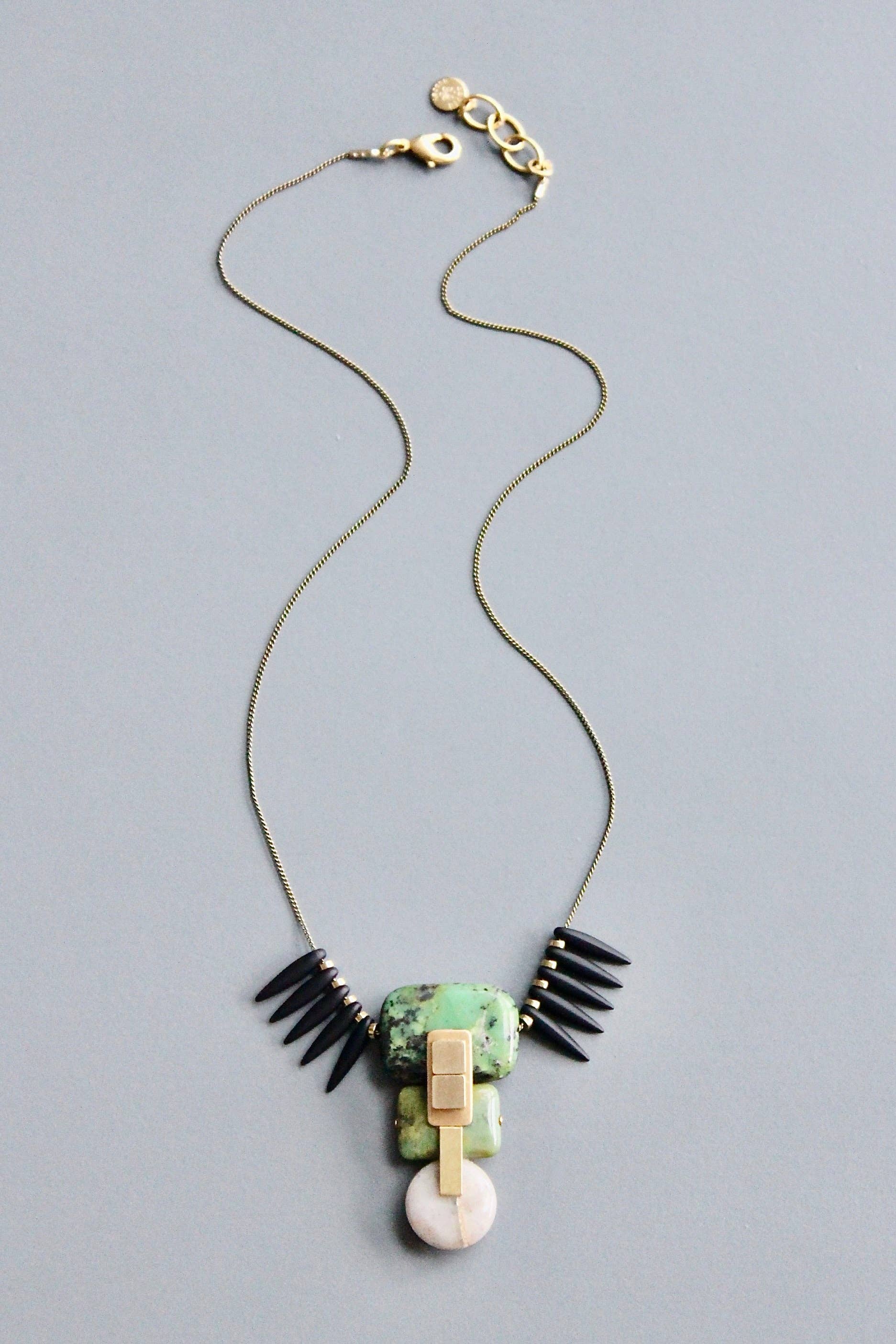 Jasper and Jet Glass Pendant Necklace - Image 4