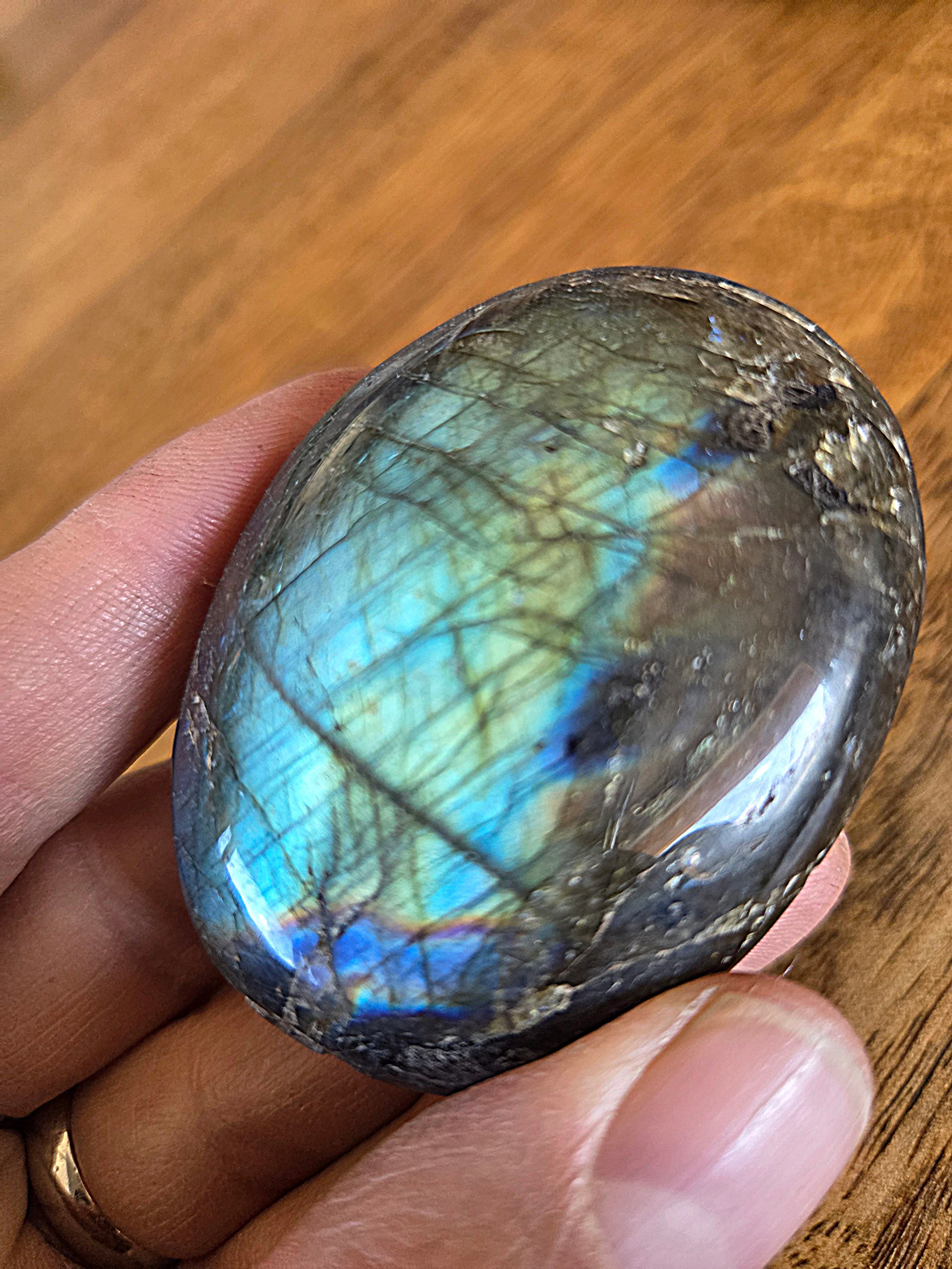 Labradorite Palm Stones - Smaller size - Image 15