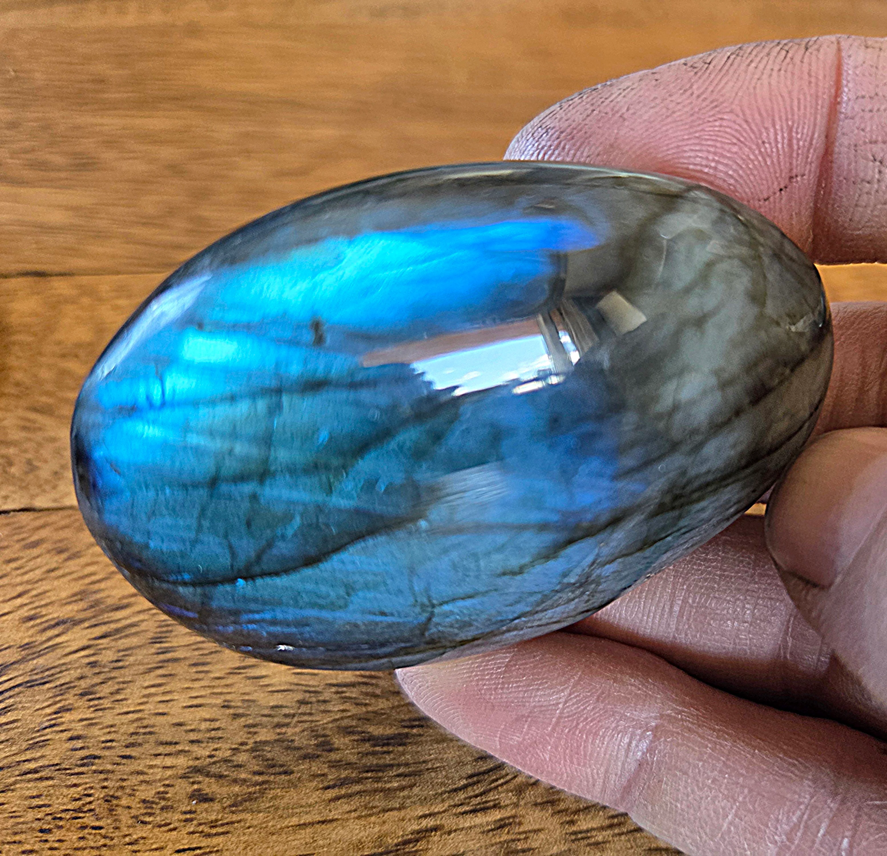 Labradorite Palm Stones - Smaller size - Image 8