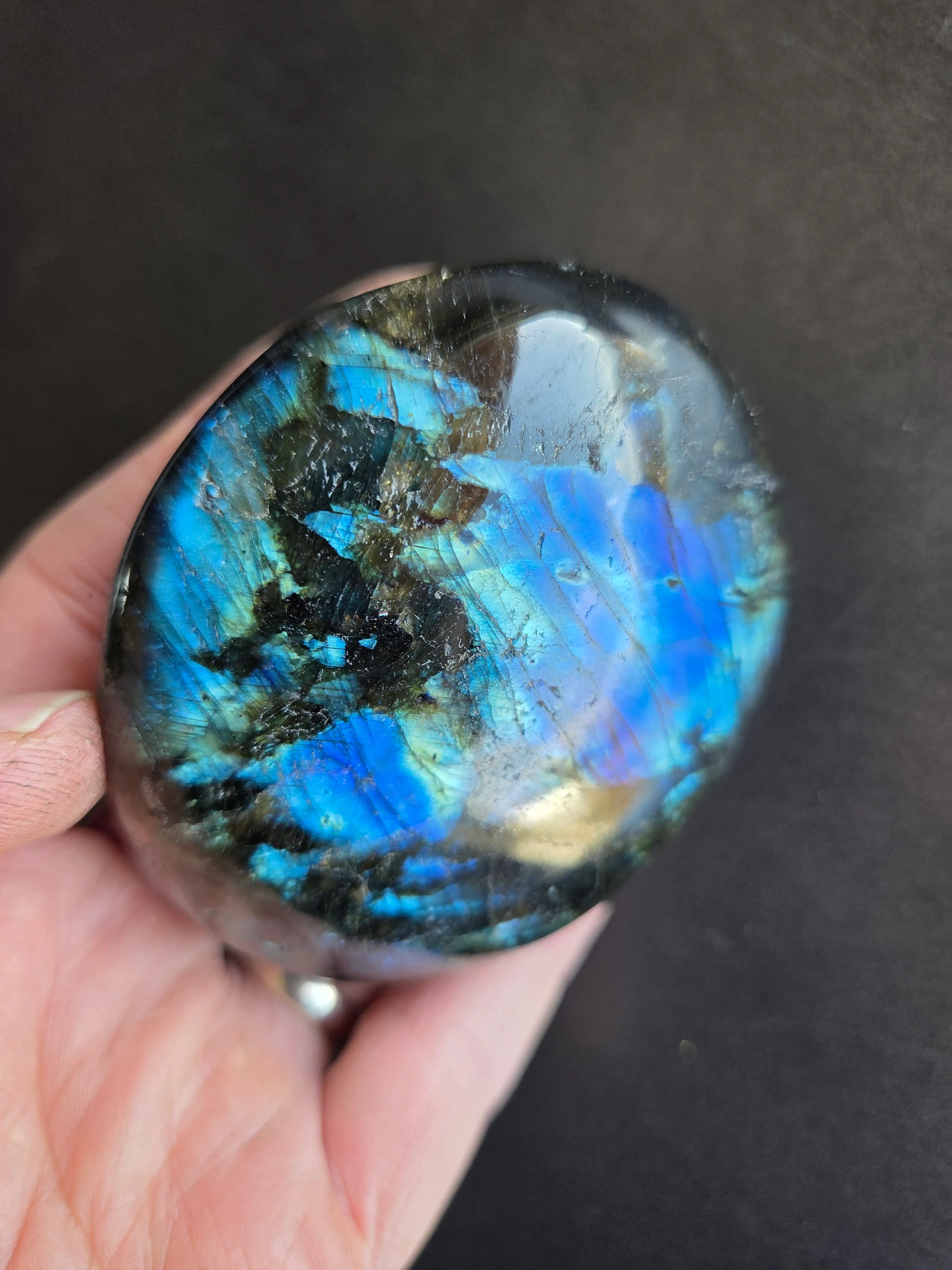 Labradorite Palm Stones - Large Size - Image 5