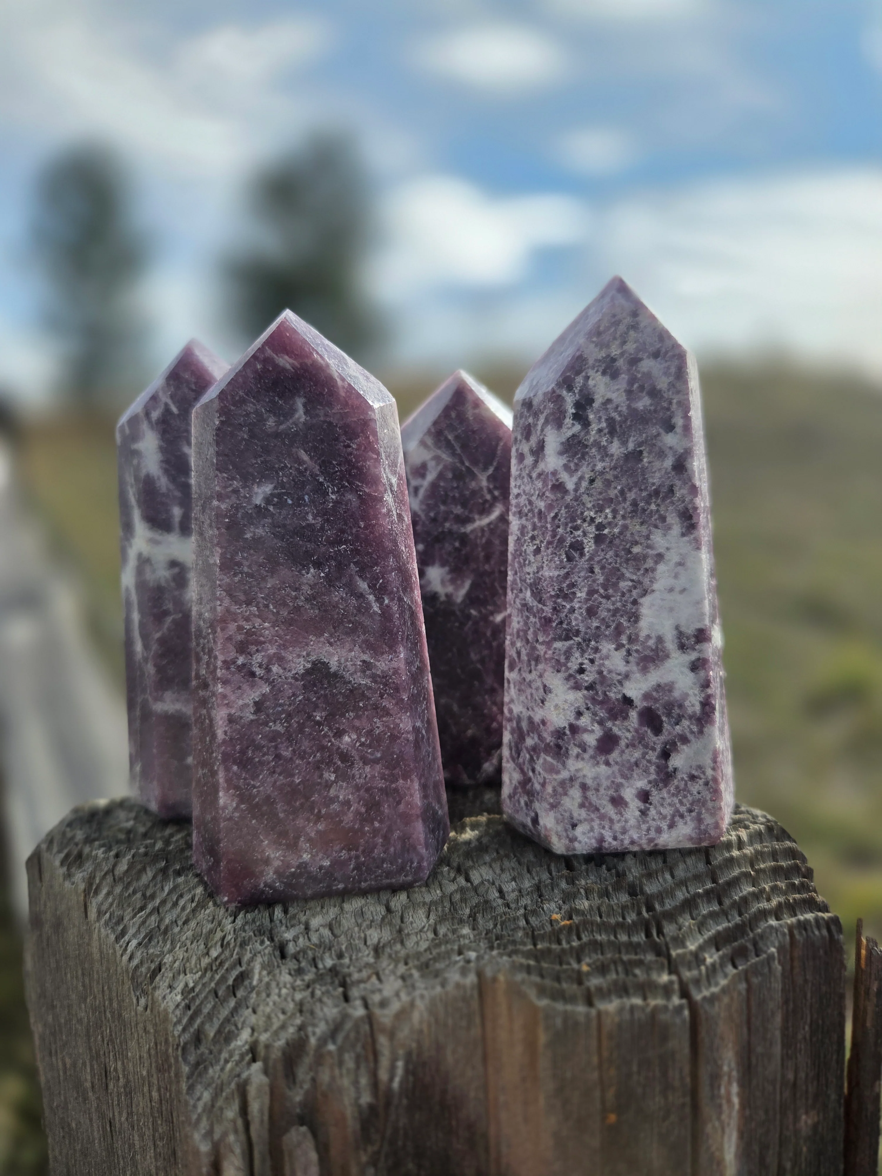 Lepidolite tower - Image 3