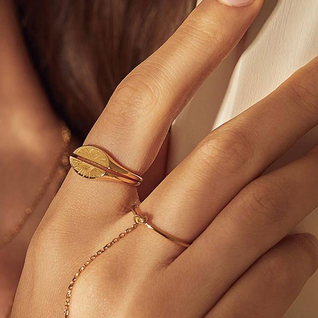 Sunset Sunrise 2 Piece Stacking Gold Ring - Image 8